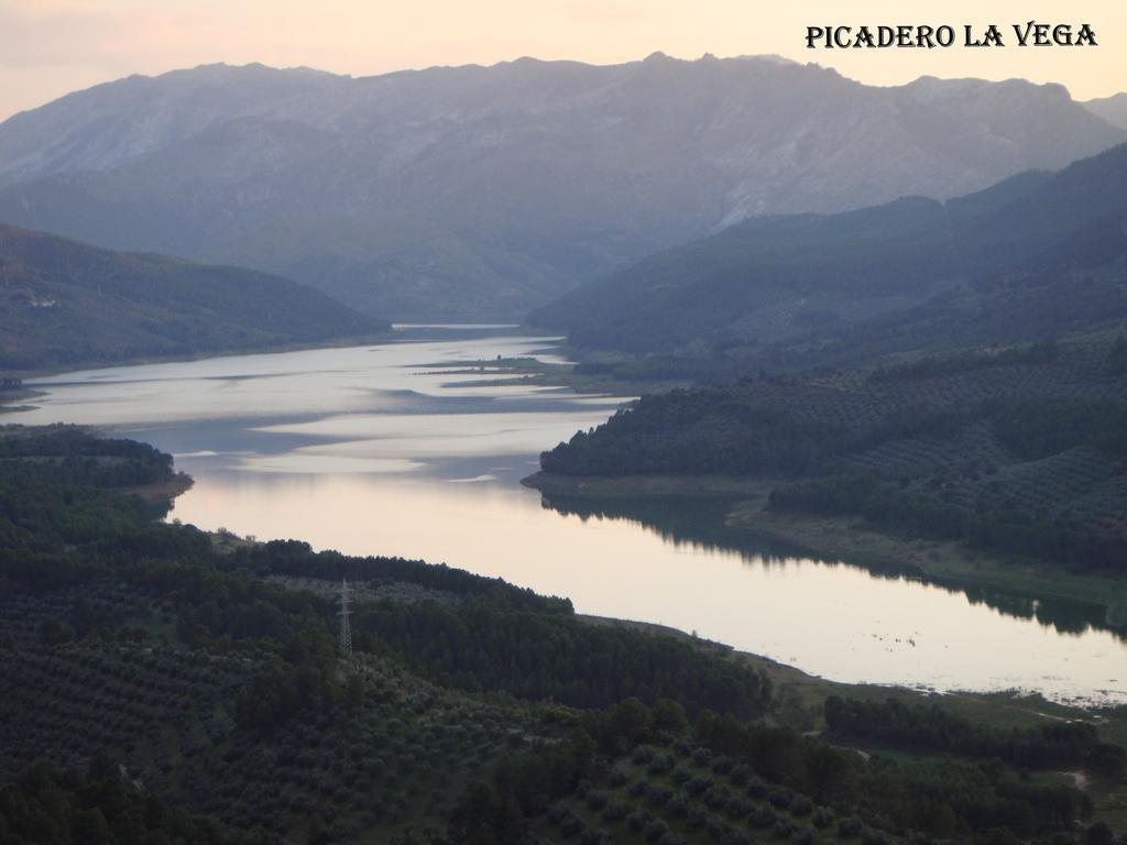 Cabana De Madera La Encina Burunchel Bagian luar foto