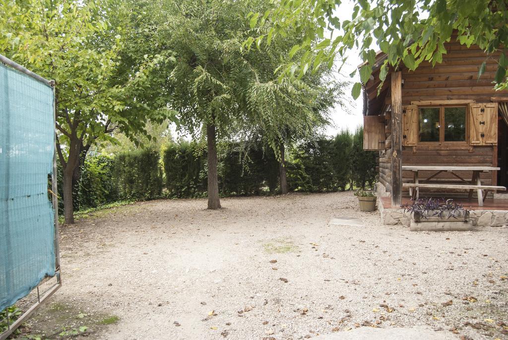 Cabana De Madera La Encina Burunchel Bagian luar foto